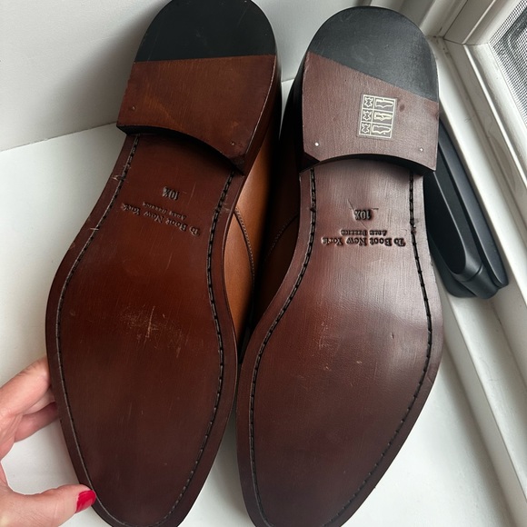 SOLD !!!!!!     NWOT - To Boot NY Winston Lace up in tan - Picture 3 of 7